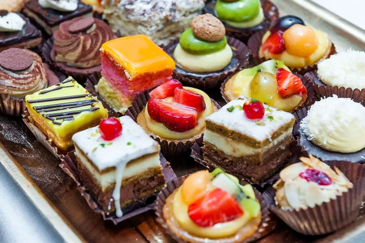 شیرینی شب عید را با چه قیمتی بخریم؟ + جدول قیمت