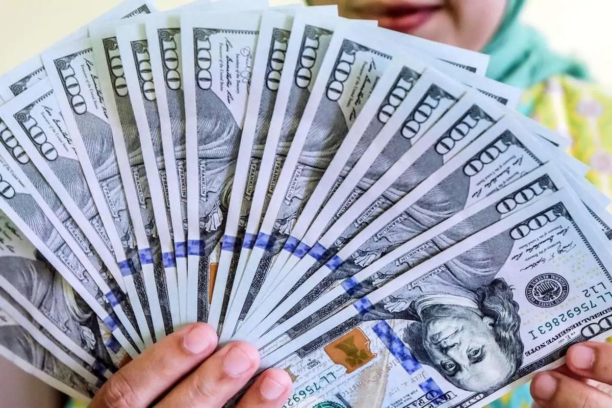 قیمت دلار و قیمت ارز در بازار امروز یکشنبه ۲۶ اسفند ۱۳۹۷