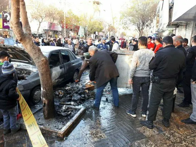 (تصاویر) انفجار بساط یک دستفروش مواد محترقه در تهران