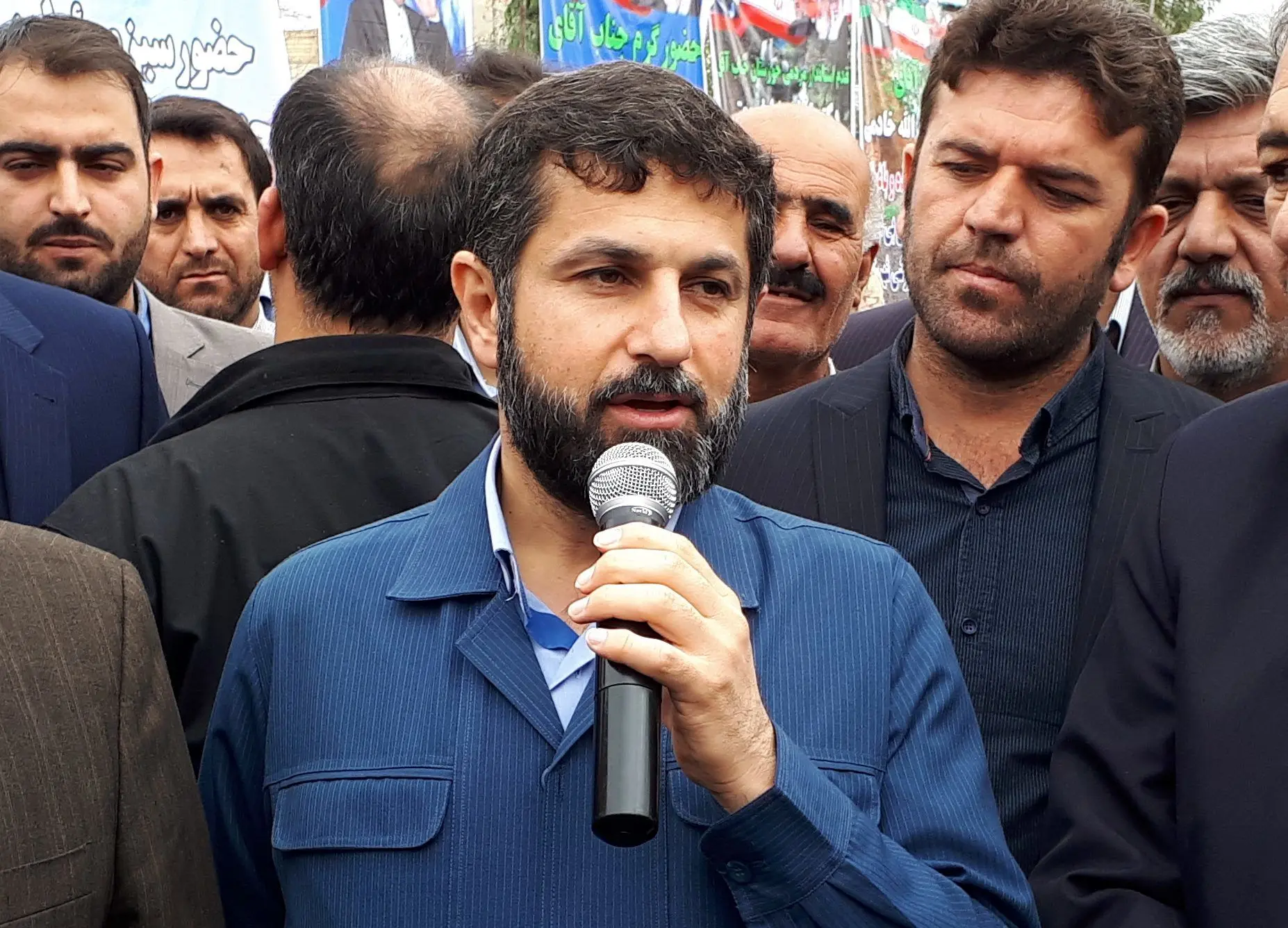 واکنش‌ها به فیلم از کوره در رفتن استاندار خوزستان