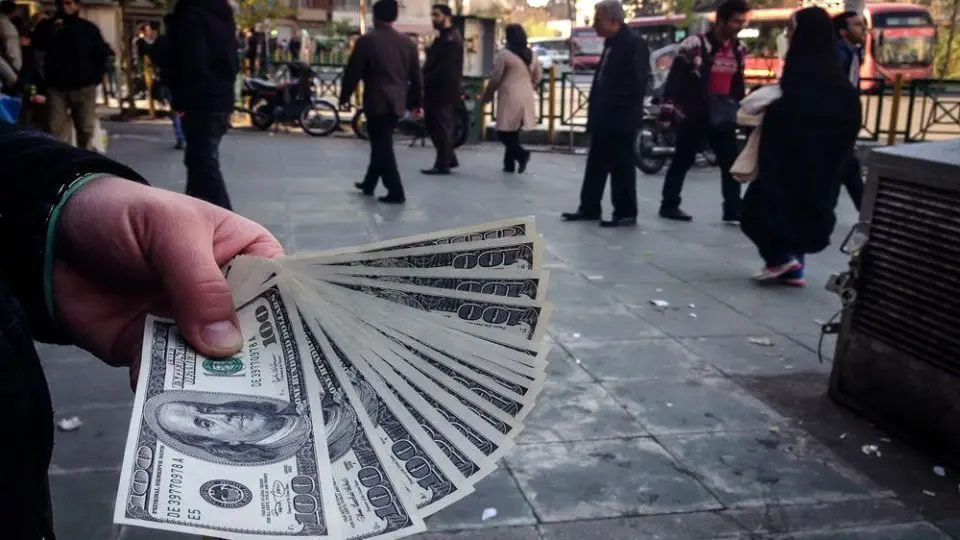 دلار و سکه تحت تاثیر تروریستی خواندن سپاه توسط آمریکا