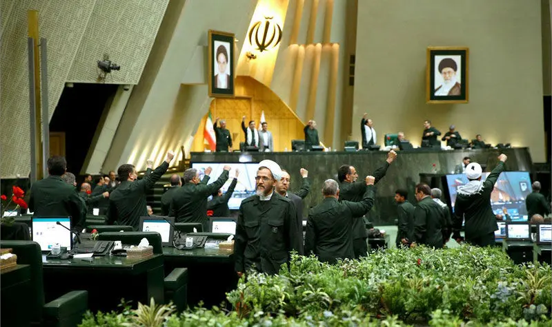 دفاع تمام قد اصلاح طلبان از سپاه پاسداران