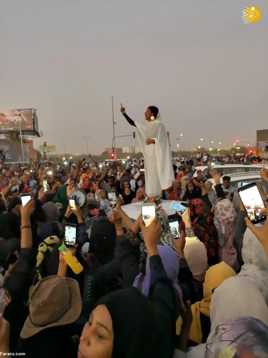 (تصاویر) زنی که نماد انقلاب سودان شد