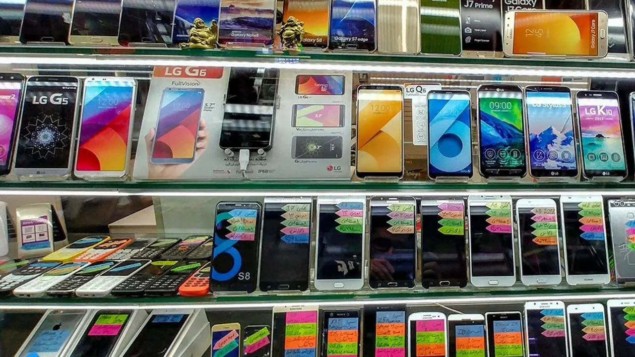 خداحافظی برند‌های موبایل از ایران