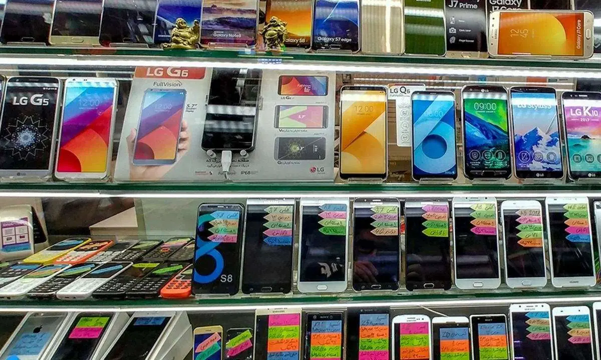 خداحافظی برندهای موبایل از ایران
