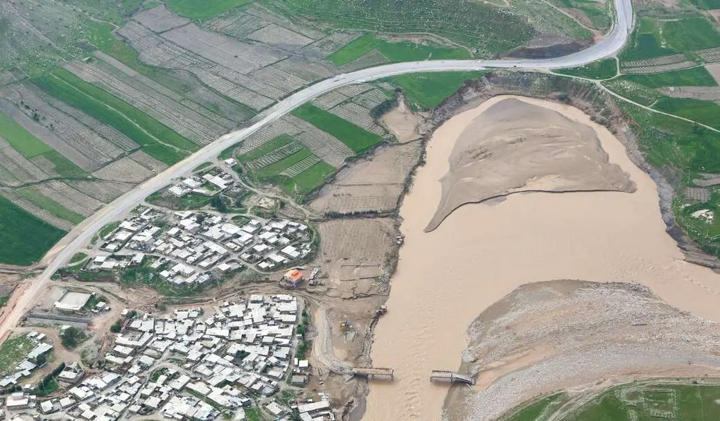 سود نامتعارف ۶۵۰ هزار میلیارد ریالی ۱۷ بنگاه خصولتی
