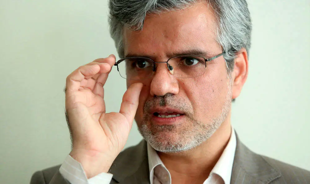 محمود صادقی: مجتمع ۳۷۰ واحدی برای کارکنان مجمع ساخته‌اند!