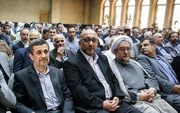 عباس امیری‌فر: شکایت می‌کنم/ چرا از احمدی‌نژاد فاصله گرفتم
