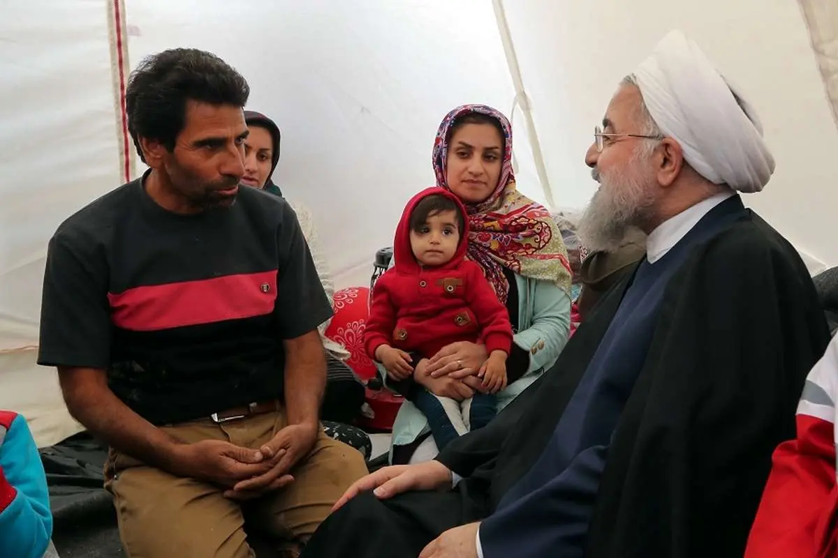 روحانی: لوازم اساسی منزل در اختیار سیل زدگان قرار گیرد
