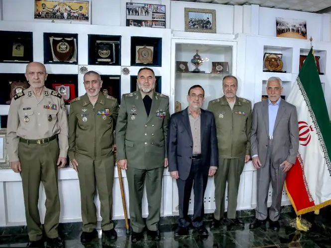 (عکس) ۶ فرمانده نیروی زمینی ارتش در یک قاب