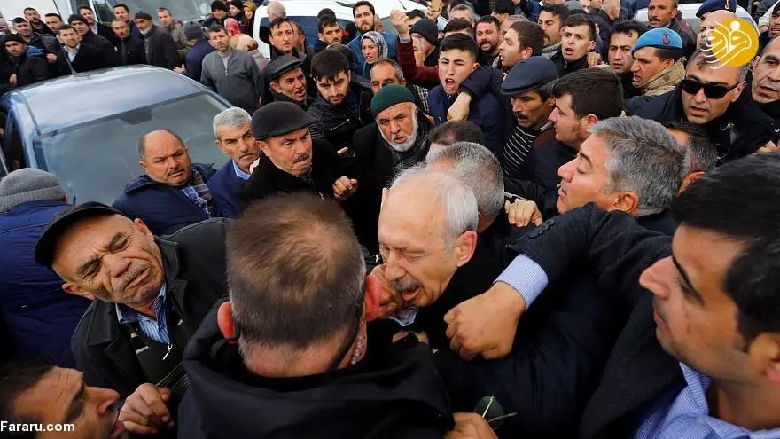 (تصاویر) ضرب و شتم کمال قلیچدار اوغلو مخالف برجسته اردوغان