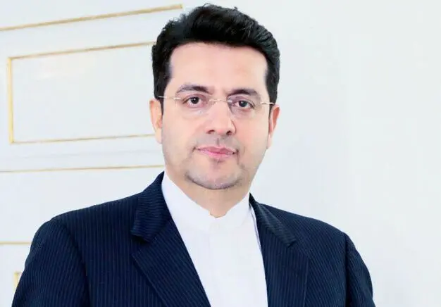 تکذیب گلایه‌مندی وزیر امورخارجه از وزیر نفت