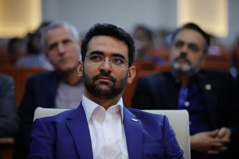 تذکر جدی رهبر انقلاب به تلویزیون درباره برنامه‌های بخت‌آزمایی