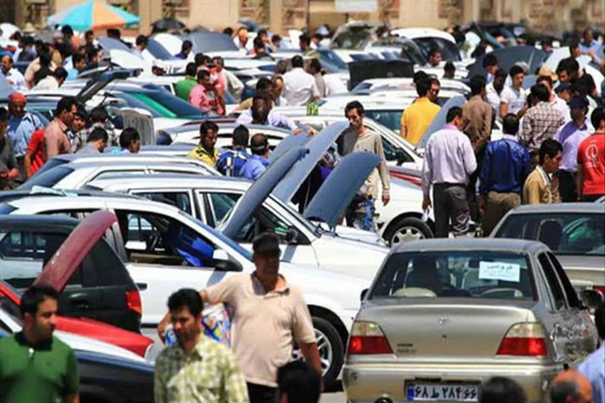 دلالان عبدلآباد برنده اصلی حذف قیمت خودروها از آگهیهای آنلاین
