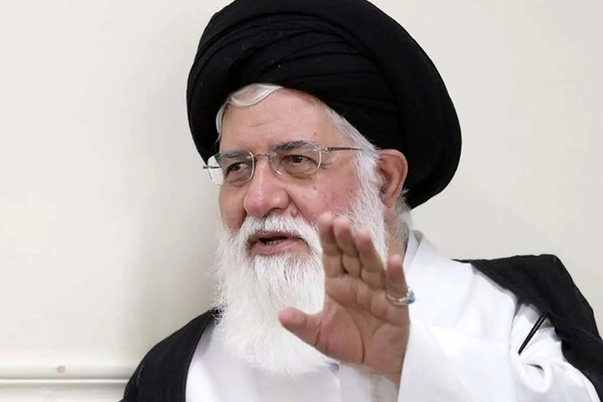علمالهدی: اگر شما مسئولان فرمانده این آرایش جنگی نیستید، کنار بروید
