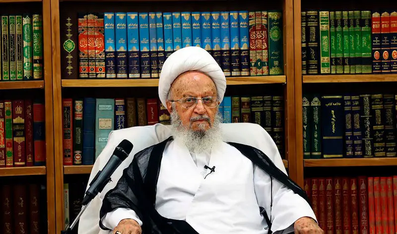 کوچ آیت‌الله مکارم شیرازی از شبکه سه به شبکه قرآن