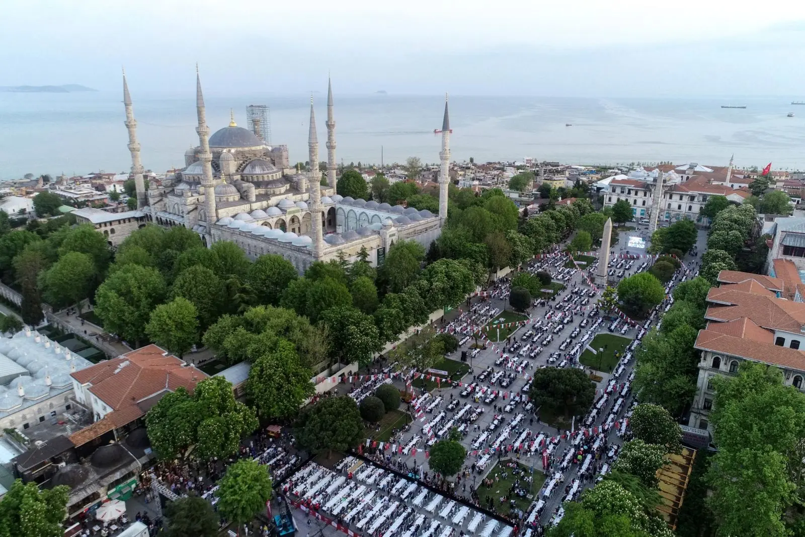 شروع ماه رمضان در سراسر جهان از قاب دوربین عکاسان
