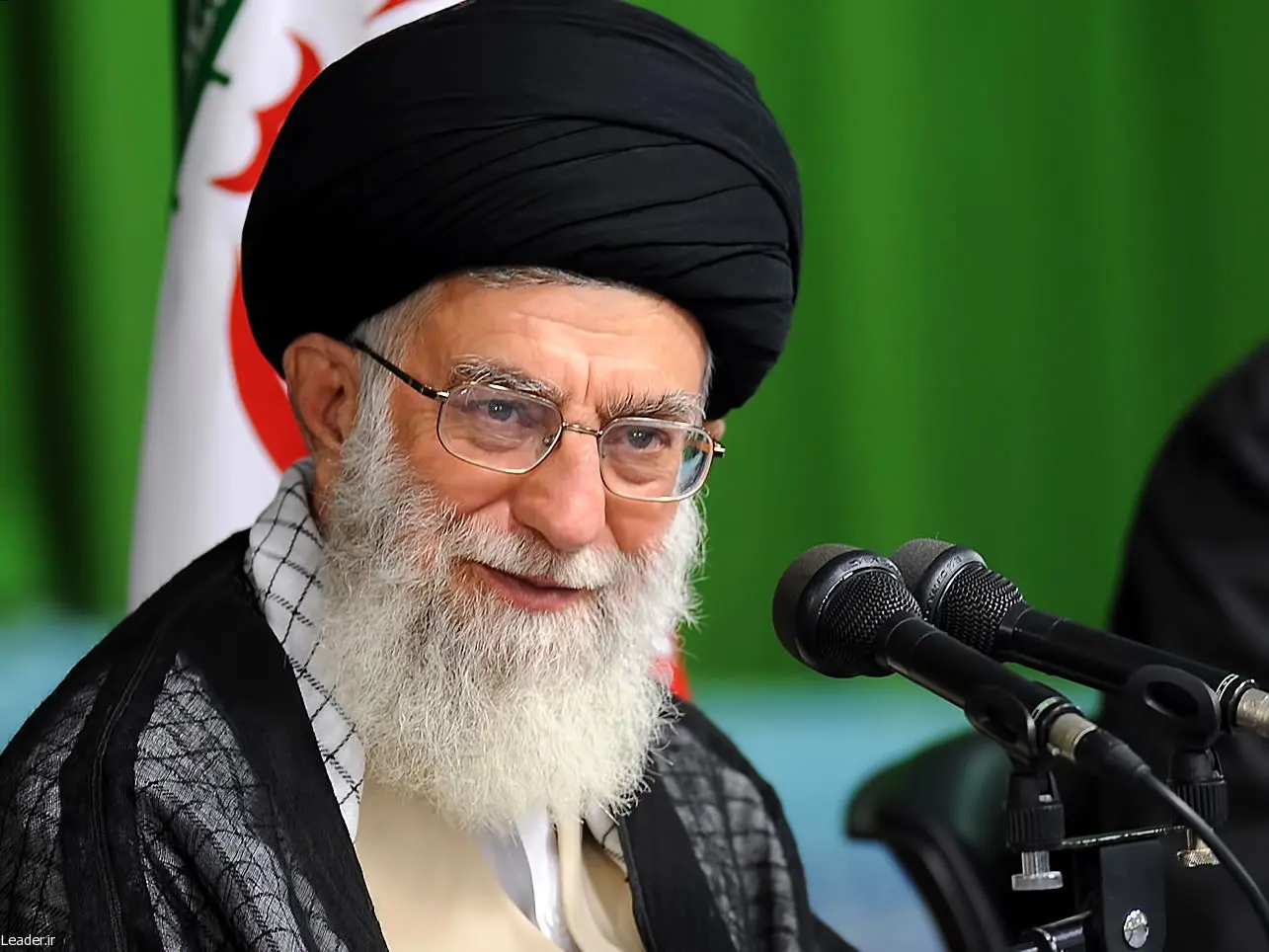 کمک ۴ میلیارد ریالی رهبر انقلاب برای آزادی زندانیان نیازمند