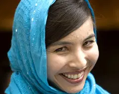 اگر جاسوس بود چرا آزاد شد؟!