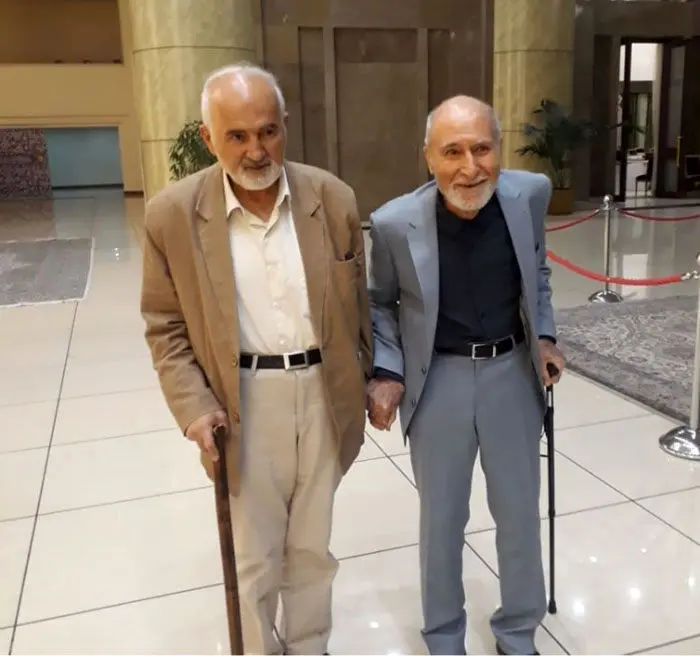 نقد متفاوت عباس عبدی به دیدار فعالان سیاسی با روحانی