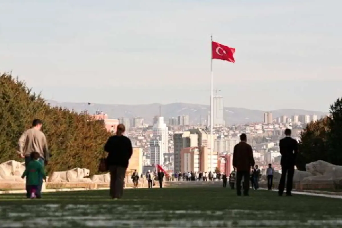 کاهش چشم گیر سفر ایرانیها به ترکیه