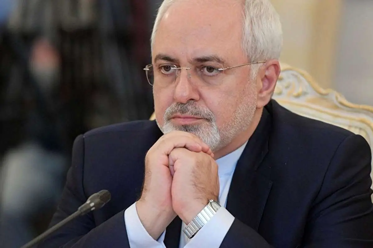 ظریف: آمریکا برای عبور از تنگه با سپاه صحبت کند