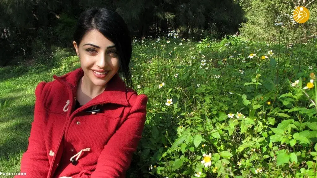 توییت‌های عجیب احمدی‌نژاد برای دختر خبرنگار!