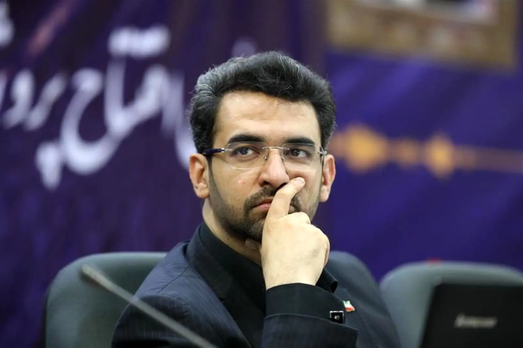 چه کسی نظرسنجی صداوسیما را دستکاری کرد؟
