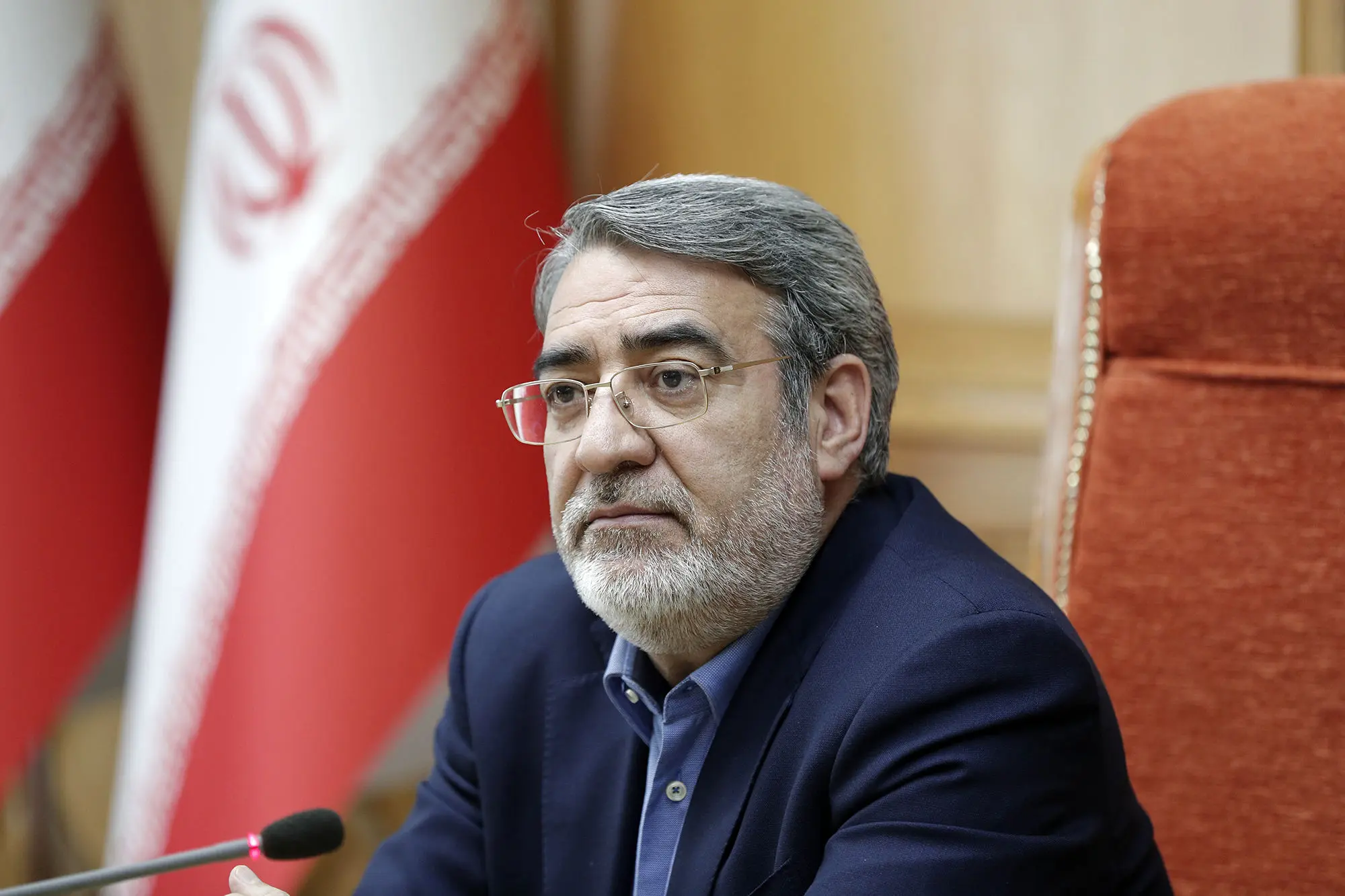 واکنش وزیر کشور به ارسال پیامک‌های امنیت اخلاقی