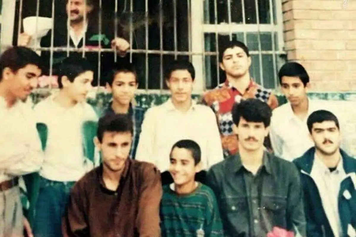 (عکس) علی دایی و گل‌محمدی، وقتی یحیی معلم زبان بود!