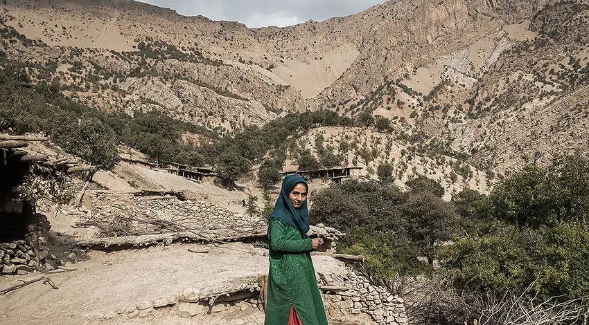 (تصاویر) روزگار سخت زنان زاگرس نشین