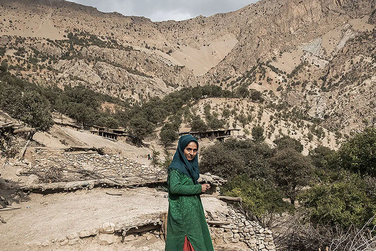 (تصاویر) روزگار سخت زنان زاگرس نشین