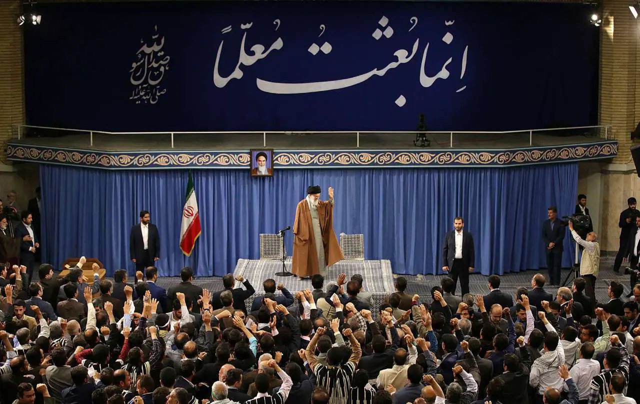 (تصاویر) دیدار معلمان و فرهنگیان با رهبر انقلاب