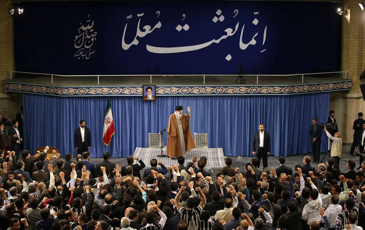 (تصاویر) دیدار معلمان و فرهنگیان با رهبر انقلاب