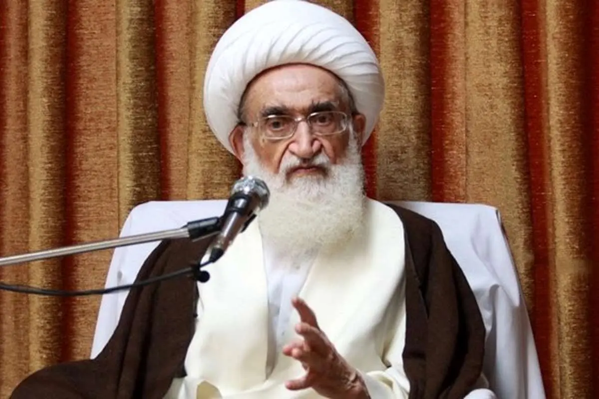 آیتالله نوری همدانی: وضعیت معیشت مردم ما را شرمنده میکند