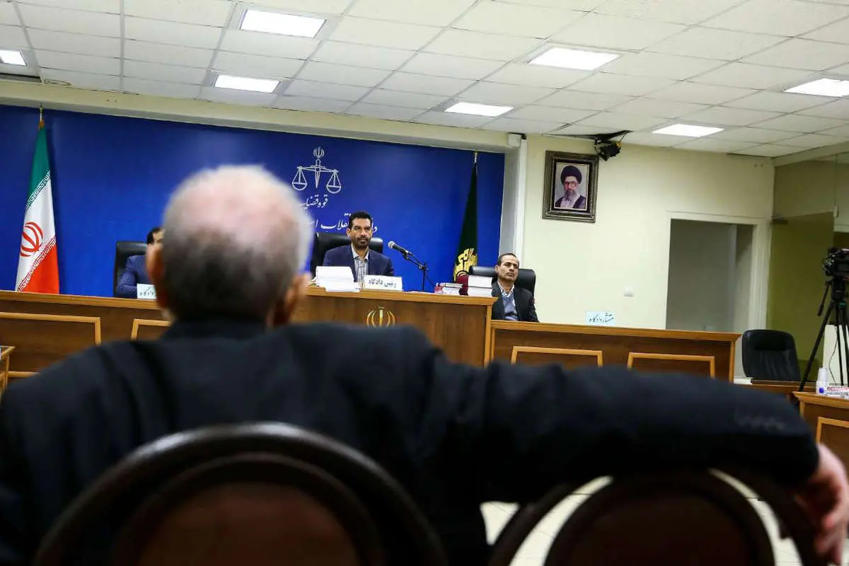 سکتهکنندگان پرونده بانک سرمایه به زندان رفتند
