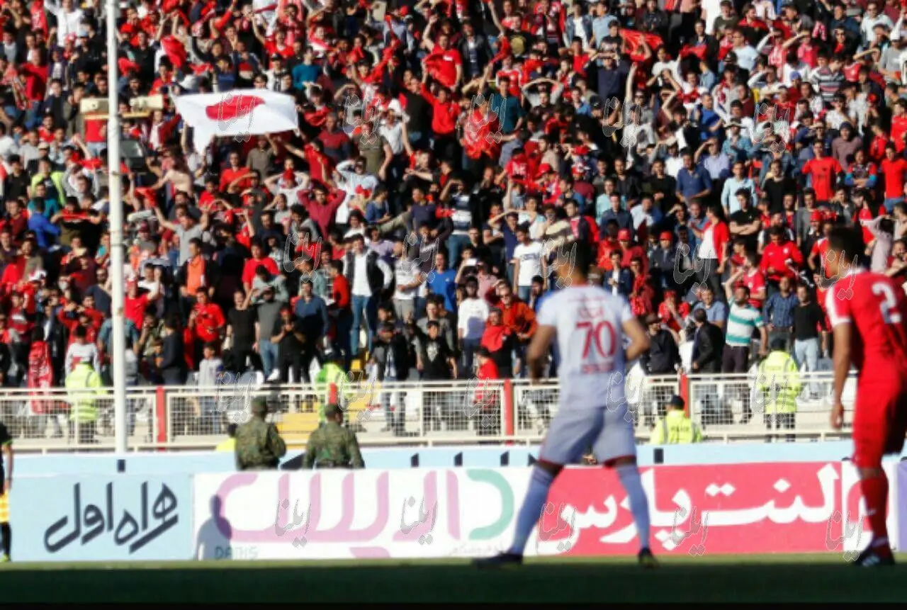 جنجالی ترین تصویر در دیدار تراکتور - پرسپولیس
