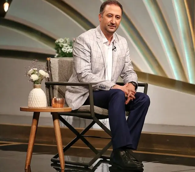 محمد دلاوری؛ مجری تلویزیون: مرا از خبر اخراج کردند