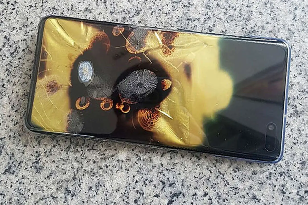 نسخه ۵G گلکسیاس ۱۰ آتش گرفت!