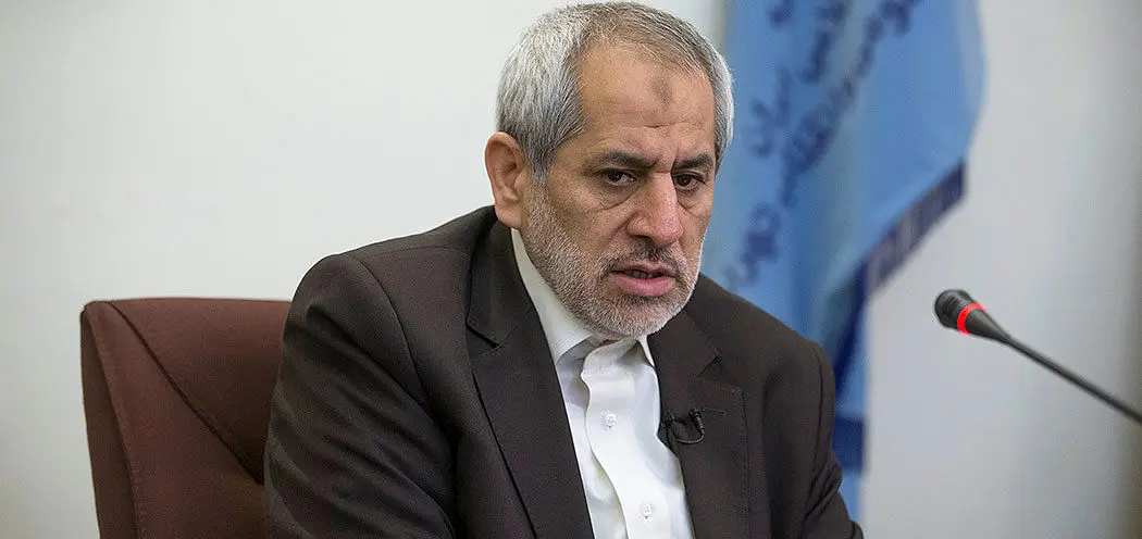 بابک زنجانی ۳۰ هزار نامه نوشته است/ وقتی من به داستانی تهران آمدم، تهران در دود و آتش می‌سوخت