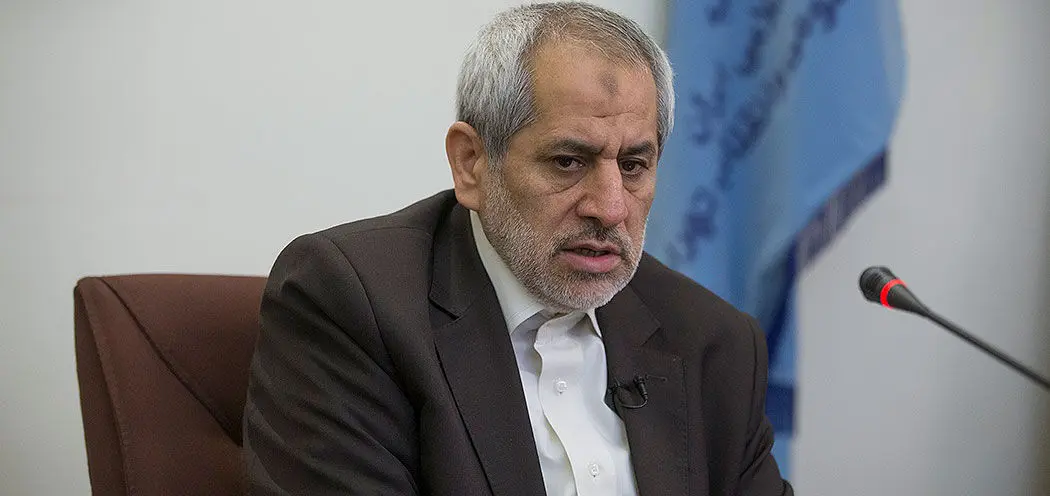 بابک زنجانی ۳۰ هزار نامه نوشته است/ وقتی من به داستانی تهران آمدم، تهران در دود و آتش می‌سوخت