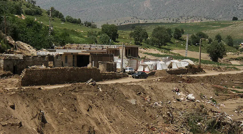 (تصاویر) "معمولان" یک‌ماه پس از سیل ویرانگر