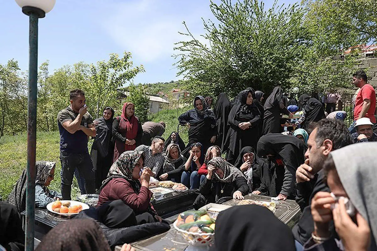 (تصاویر) آیین "عید مردگان" در مازندران