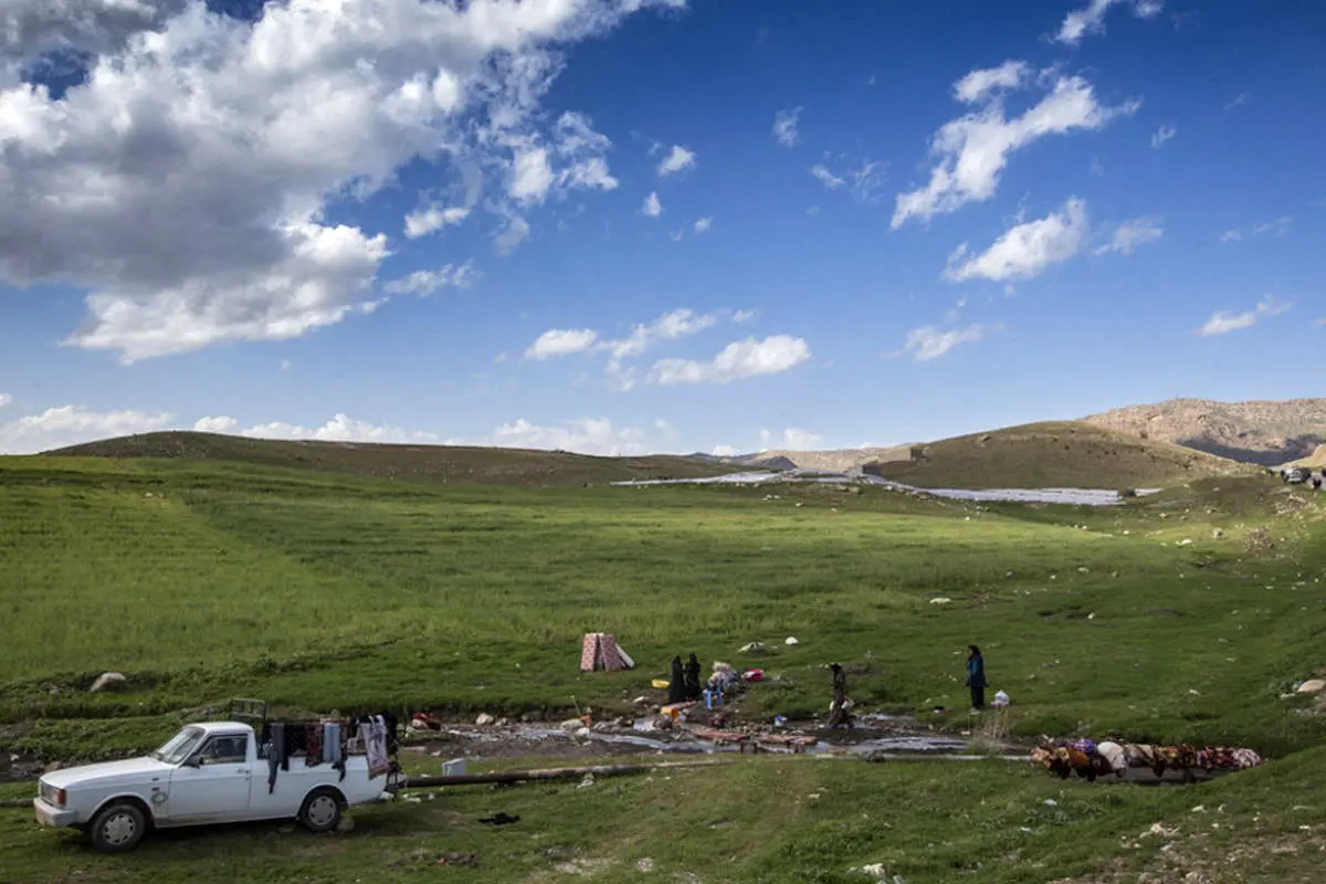 (تصاویر) سیلزدگان لرستان در پناه طبیعت!