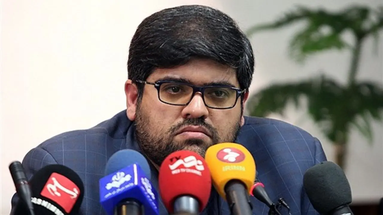 توهین مداح به اهل سنت مدیر شبکه ۵ را هم برکنار کرد