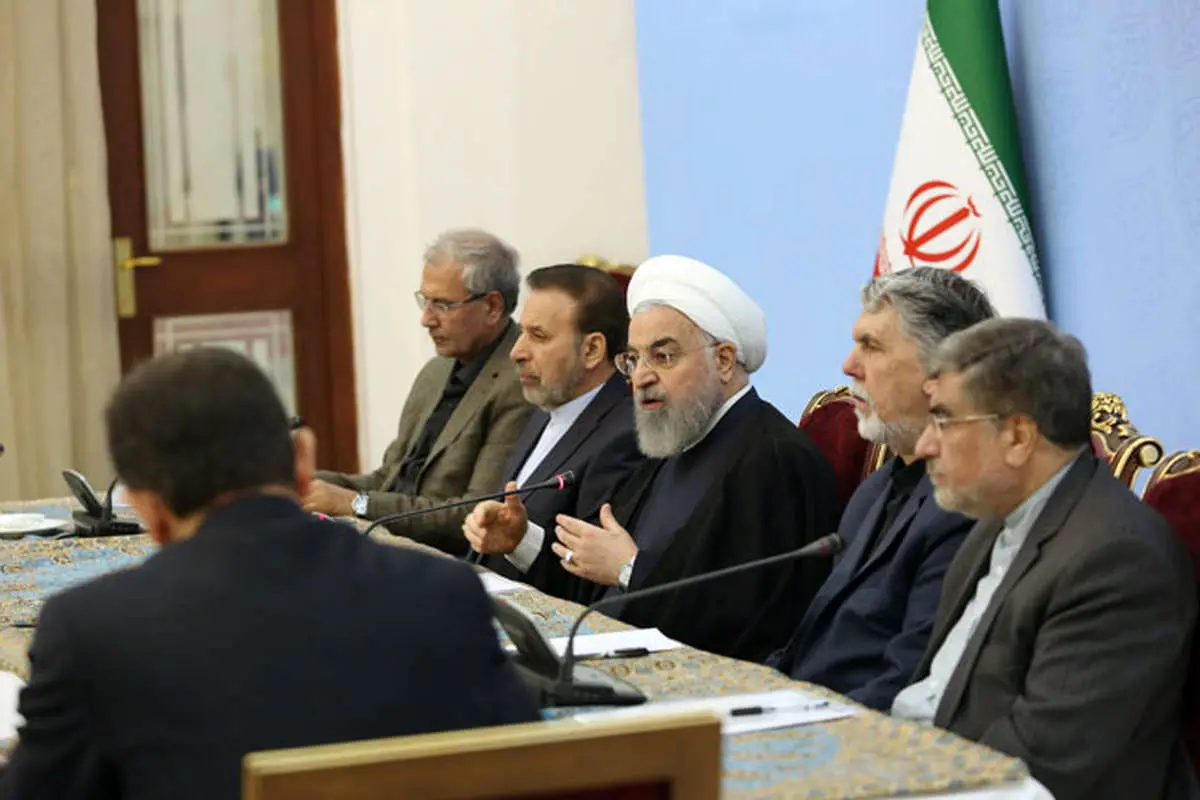 سخنان عجیب روحانی؛ دهباشی شنبه شب چه کسی بوده است؟!