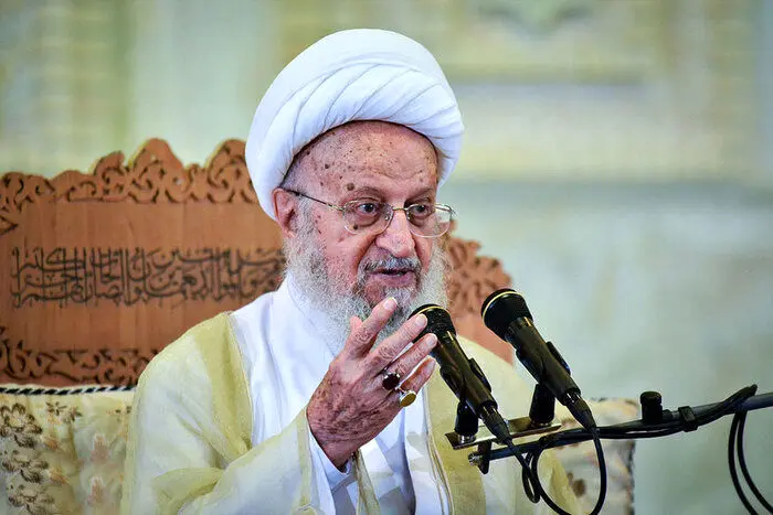 پیام آیت‌الله مکارم درپی قتل امام جمعه کازرون