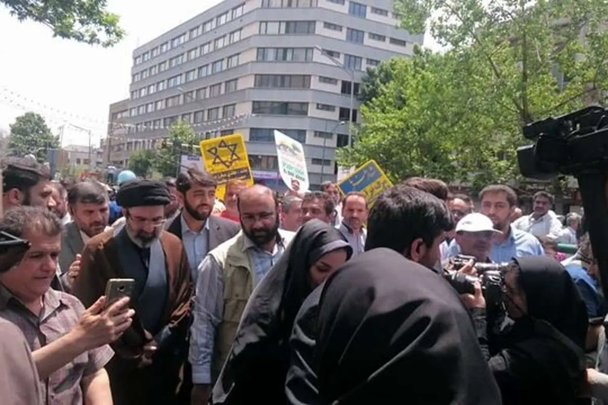 (تصویر) حضور فرزند رهبر انقلاب در راهپیمایی روز قدس