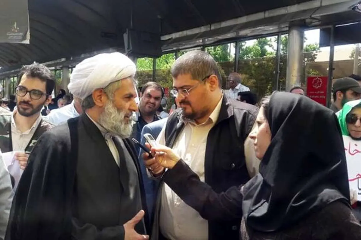 (تصویر) حضور حسین طائب در راهیمایی روز قدس