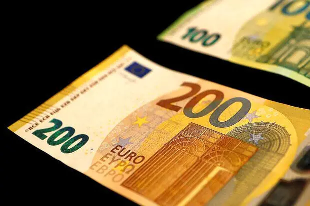 اسکناس‌های گیاهی جدید اتحادیه اروپا به جریان افتاد